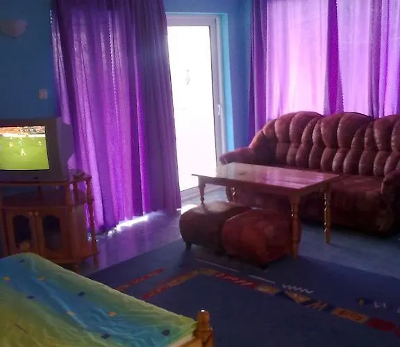 Villa синя иглика